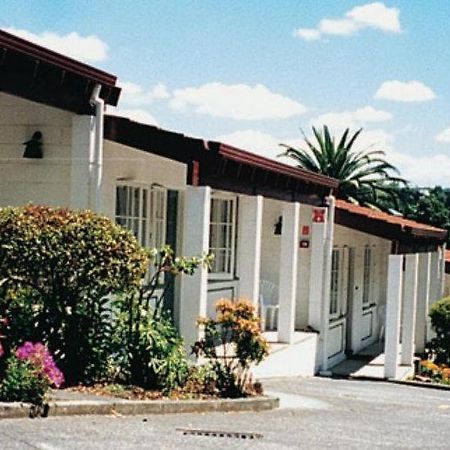Browns Bay Olive Tree Motel & Apartment Okura Bush Buitenkant foto