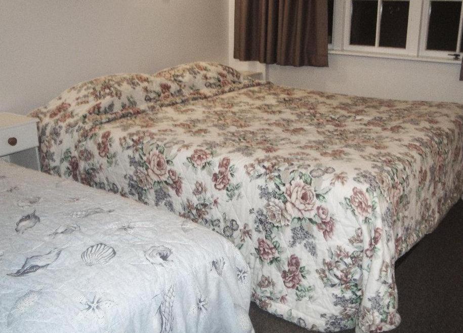Browns Bay Olive Tree Motel & Apartment Okura Bush Kamer foto