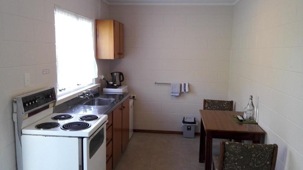 Browns Bay Olive Tree Motel & Apartment Okura Bush Buitenkant foto
